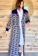 1970'S VINTAGE NAVY, BLUE AND TAN DIAMOND PATTERN ROBE