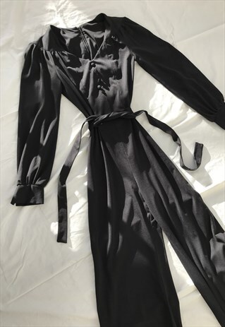 VINTAGE 1970S BLACK LONG SLEEVE DISCO ONE PIECE JUMPSUIT