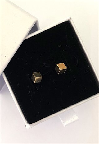 CUTE CUBE 9CT YELLOW GOLD STUDS, MINIMALISTIC, SQUARE