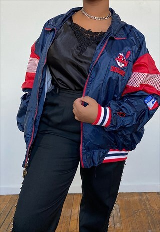VINTAGE OVERSIZED CLEVELAND INDIANS WINDBREAKER