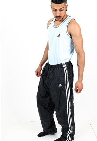 VINTAGE ADIDAS TROUSERS T16