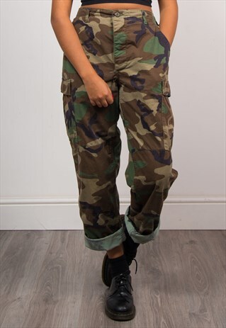 90'S VINTAGE GREEN CAMO GRUNGE ARMY TROUSERS PANTS
