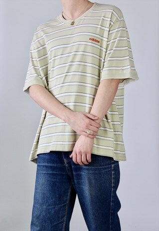VINTAGE ADIDAS STRIPED T-SHIRT