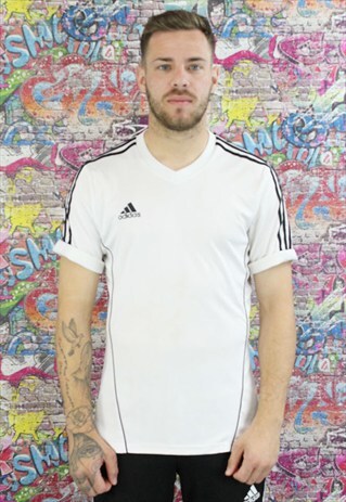 VINTAGE 90S ADIDAS T-SHIRT. UNISEX