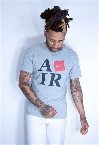 NIKE VINTAGE T SHIRT