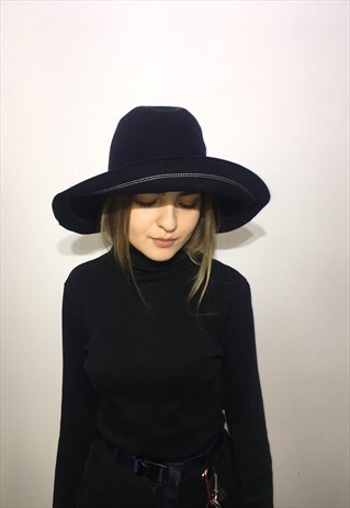 VINTAGE 90' BEAUTIFUL UNISEX BLACK CLASSIC CAP