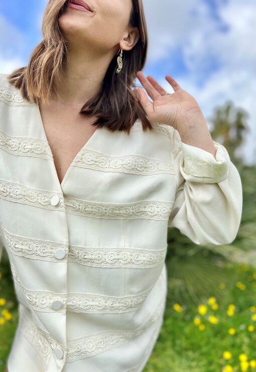 garment image