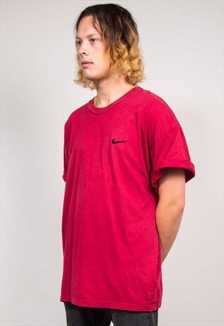 RETRO 90'S RED BASIC NIKE SPORTS T-SHIRT