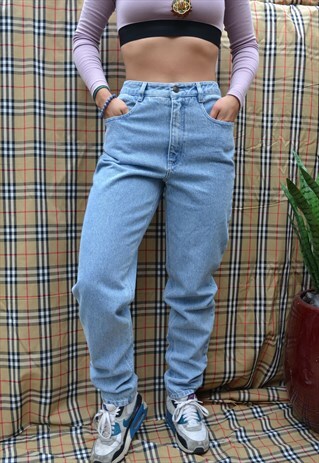 VINTAGE LIGHT BLUE MOM JEANS