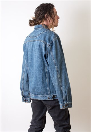 OVERSIZED DENIM JACKET