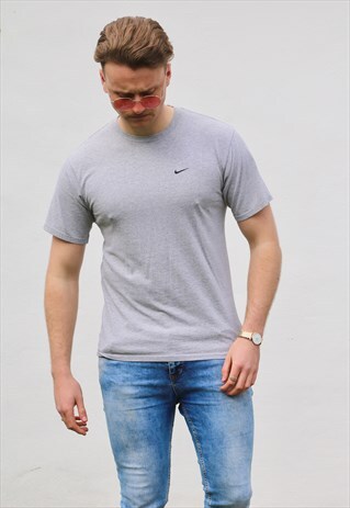 NIKE USA VINTAGE 90S SPORTSWEAR MINIMALIST T