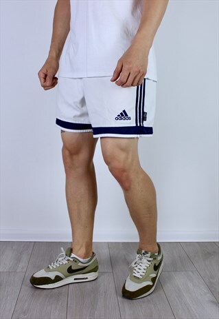 VINTAGE ADIDAS ORIGINALS SHORTS