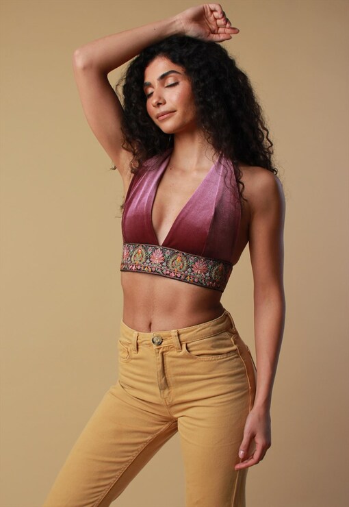 garment image