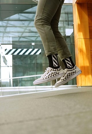 VIRGIL SOCKS