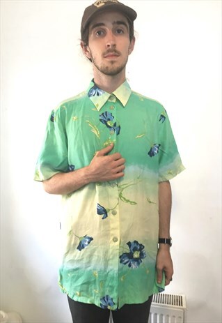 VINTAGE PRINT PATTERN SHORT SLEEVE SHIRT