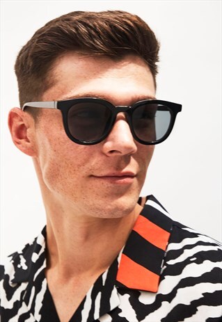 ANDI - CLASSIC ROUNDED BLACK SUNGLASSES
