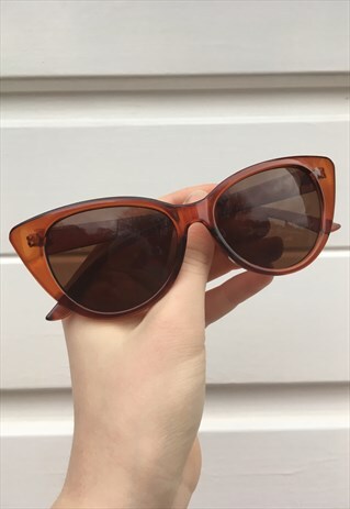 WOMENS VINTAGE 50S STYLE SEETHROUGH BROWN CAT EYE SUNGLASSES