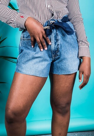 VINTAGE 1990S CUT OFF SHORTS IN BLUE DENIM