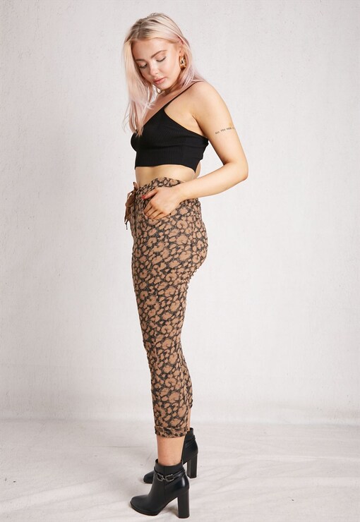 garment image