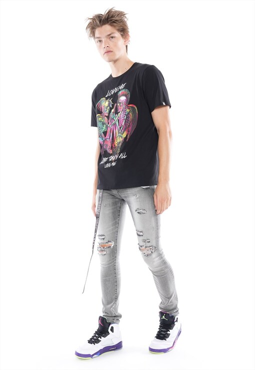 garment image