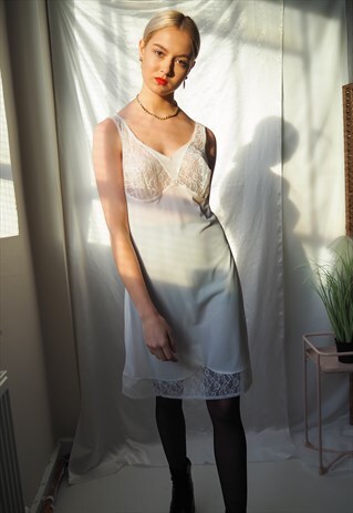 VINTAGE 90S WHITE SLIP DRESS WITH LACE INSERT