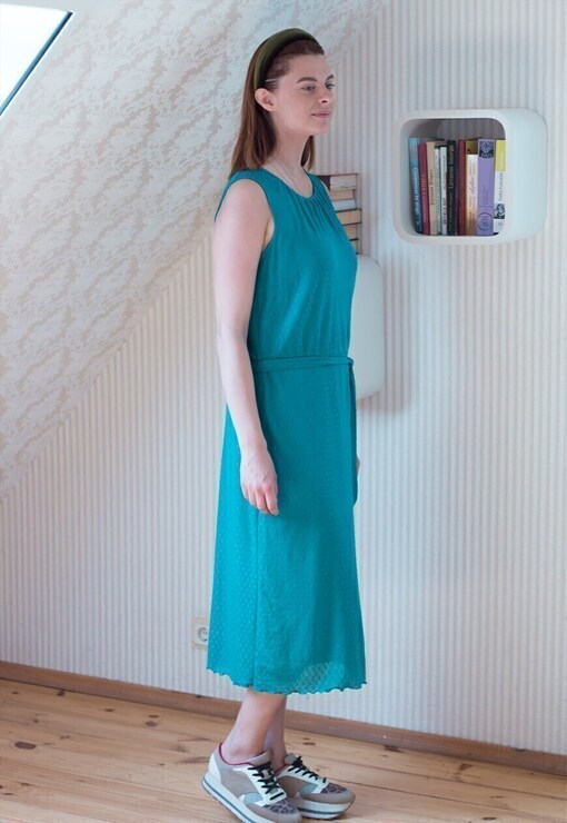garment image