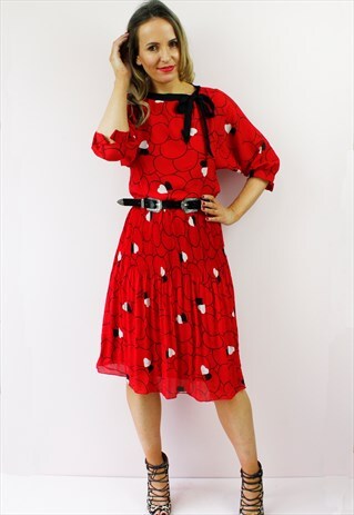 RED & WHITE HEART PRINT A LINE PLEATED TEA DAY MIDI DRESS