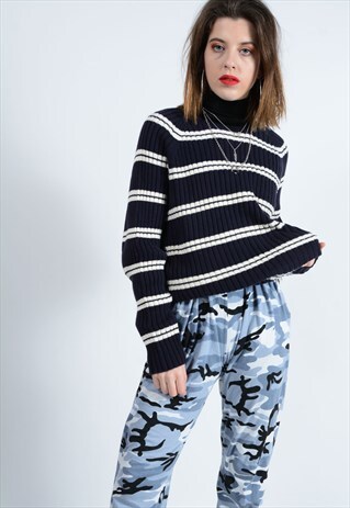 VINTAGE TOMMY HILFIGER KNITTED JUMPER WITH STRIPES IN BLUE