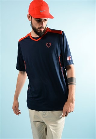 VINTAGE NIKE SPORTS TEE SHIRT