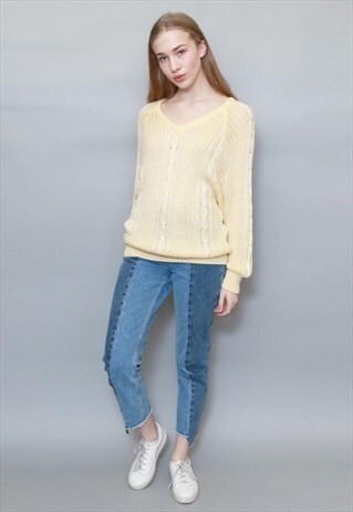 VINTAGE 1990'S CREAM SILKY KNITTED SOFT WOOL JUMPER