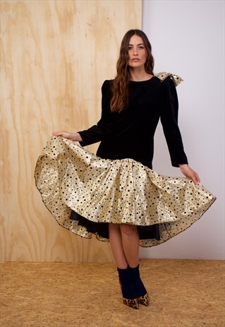 VINTAGE VELVET DRESS