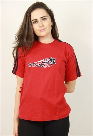 VINTAGE ADIDAS TSHIRT