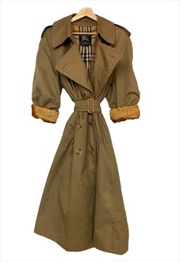 Burberry vintage oversized unisex belted trench coat. L