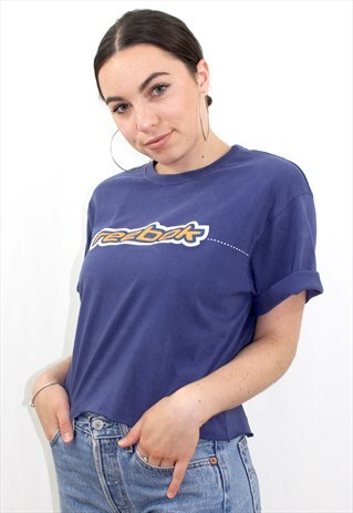 90'S RETRO NAVY SPELL-OUT REWORKED CROP TOP