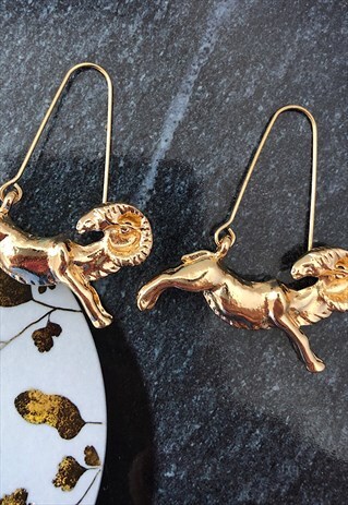 ARIES ZODIAC 18K GOLD PLATED