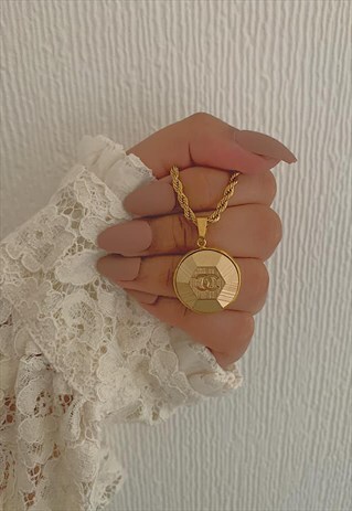 CHANEL. REWORKED UPCYCLED GOLD BUTTON VINTAGE ROPE NECKLACE