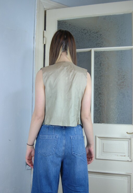 garment image