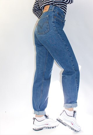 VINTAGE 90'S LOOSE FIT BOYFRIEND JEANS
