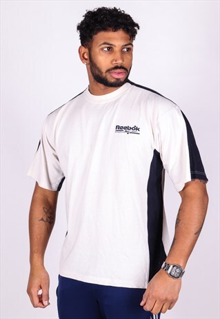 VINTAGE REEBOK T-SHIRT T971
