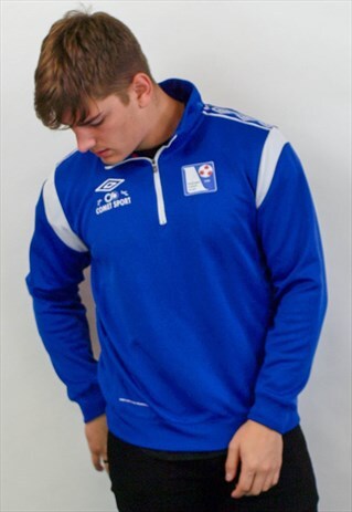 VINTAGE UMBRO SWEATER