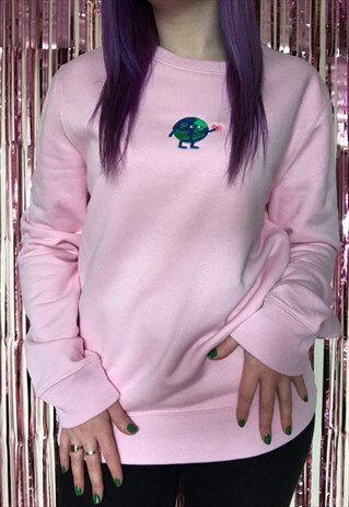 WHAT A LOVELY WORLD EMBROIDERED SWEATSHIRT