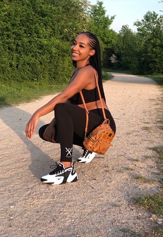 BLACK LEGGINGS WITH LOGO