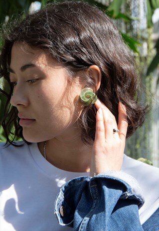 VINTAGE 80S / 90S GEOMETRICS GREEN PENDANT CLIP-ON EARRINGS
