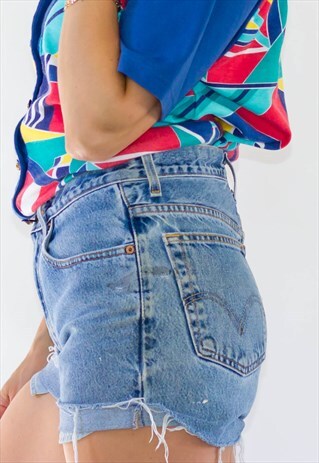 VINTAGE 80'S BLUE HIGH WAIST LEVI SHORTS