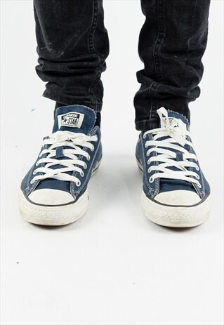VINTAGE CONVERSE TRAINERS