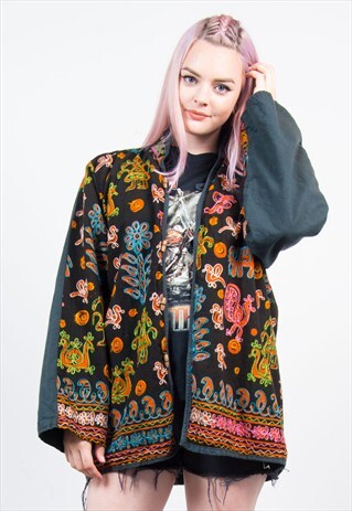 VINTAGE ETHNIC BOHO HIPPIE EMBROIDED JACKET