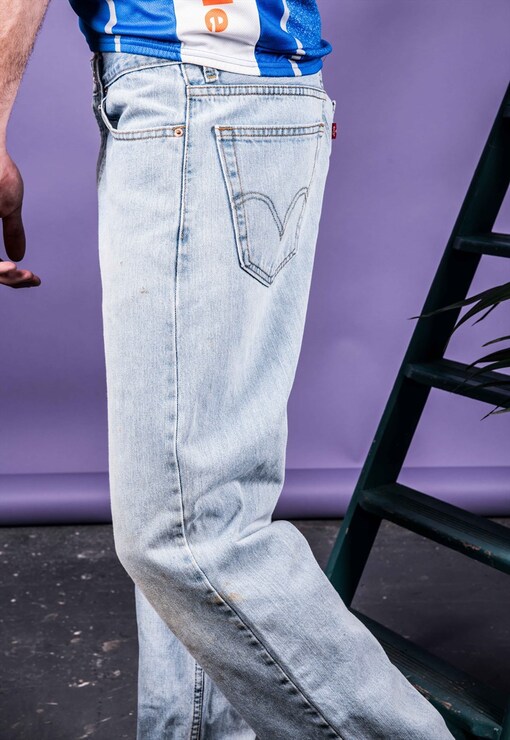 garment image