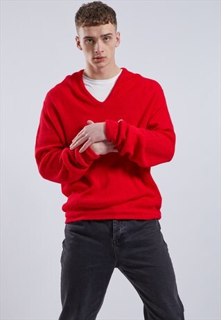 VINTAGE LACOSTE V-NECK JUMPER
