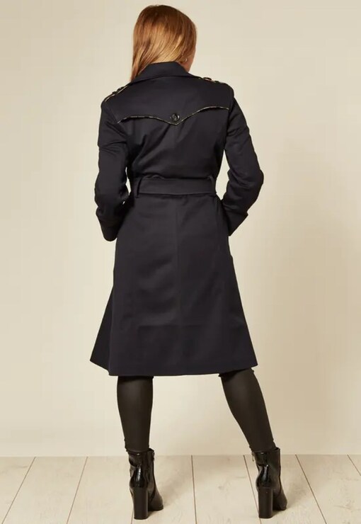 garment image