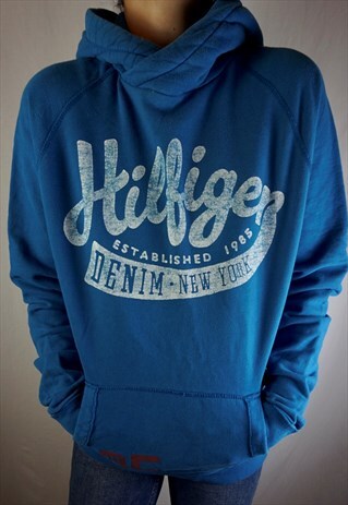 FRONT POCKET BIG LOGO BLUE HOODIE